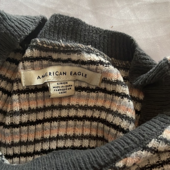 Long sleeve Christmas themed sweatshirt - Picture 2 of 2